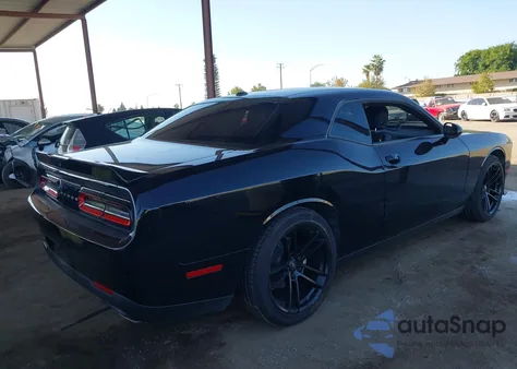 2022 Dodge Challenger R/T из США, поврежденный, VIN 2C3CDZBT0NH105139